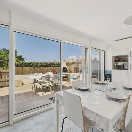 20 M De La Plage, Pour 4, Terrasse * Saint-Hilaire-de-Riez