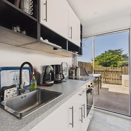 20 M De La Plage, Pour 4, Terrasse *